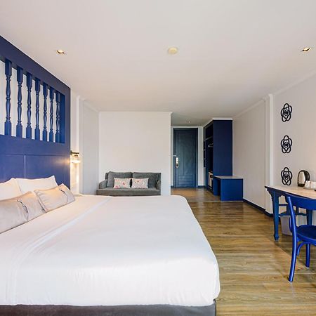 Bhukitta Boutique Hotel Phuket Town Buitenkant foto