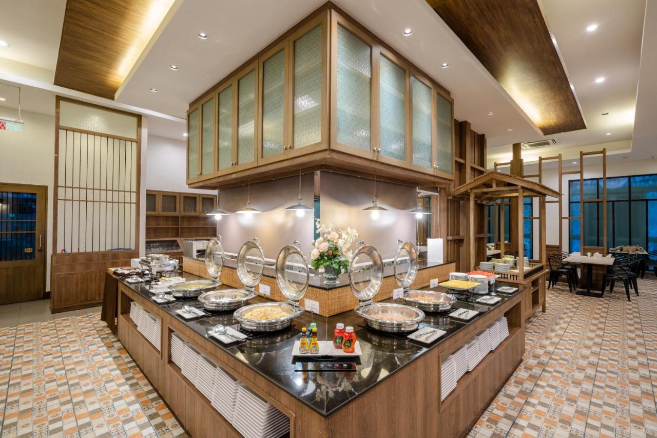 Bhukitta Boutique Hotel Phuket Town Buitenkant foto