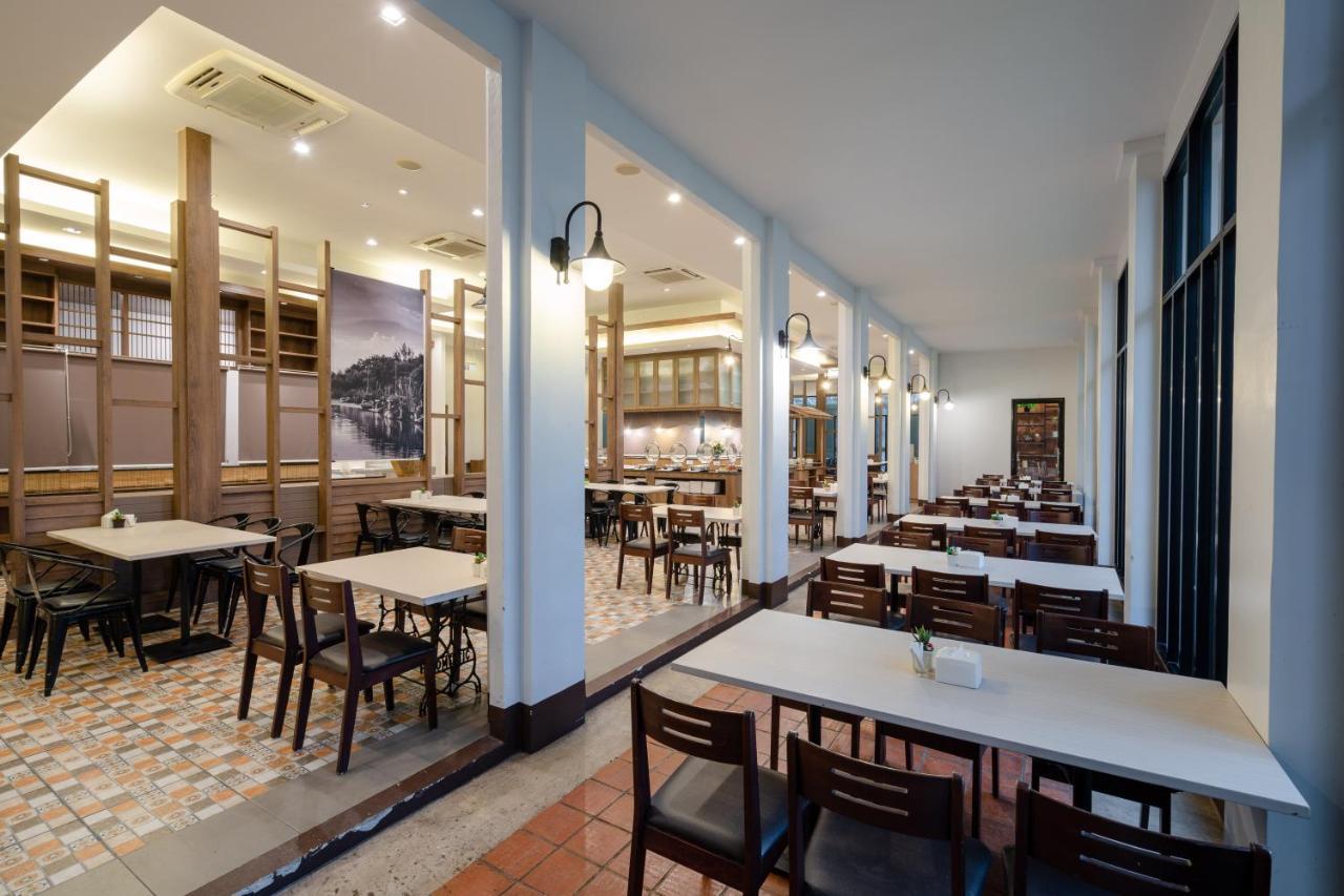 Bhukitta Boutique Hotel Phuket Town Buitenkant foto