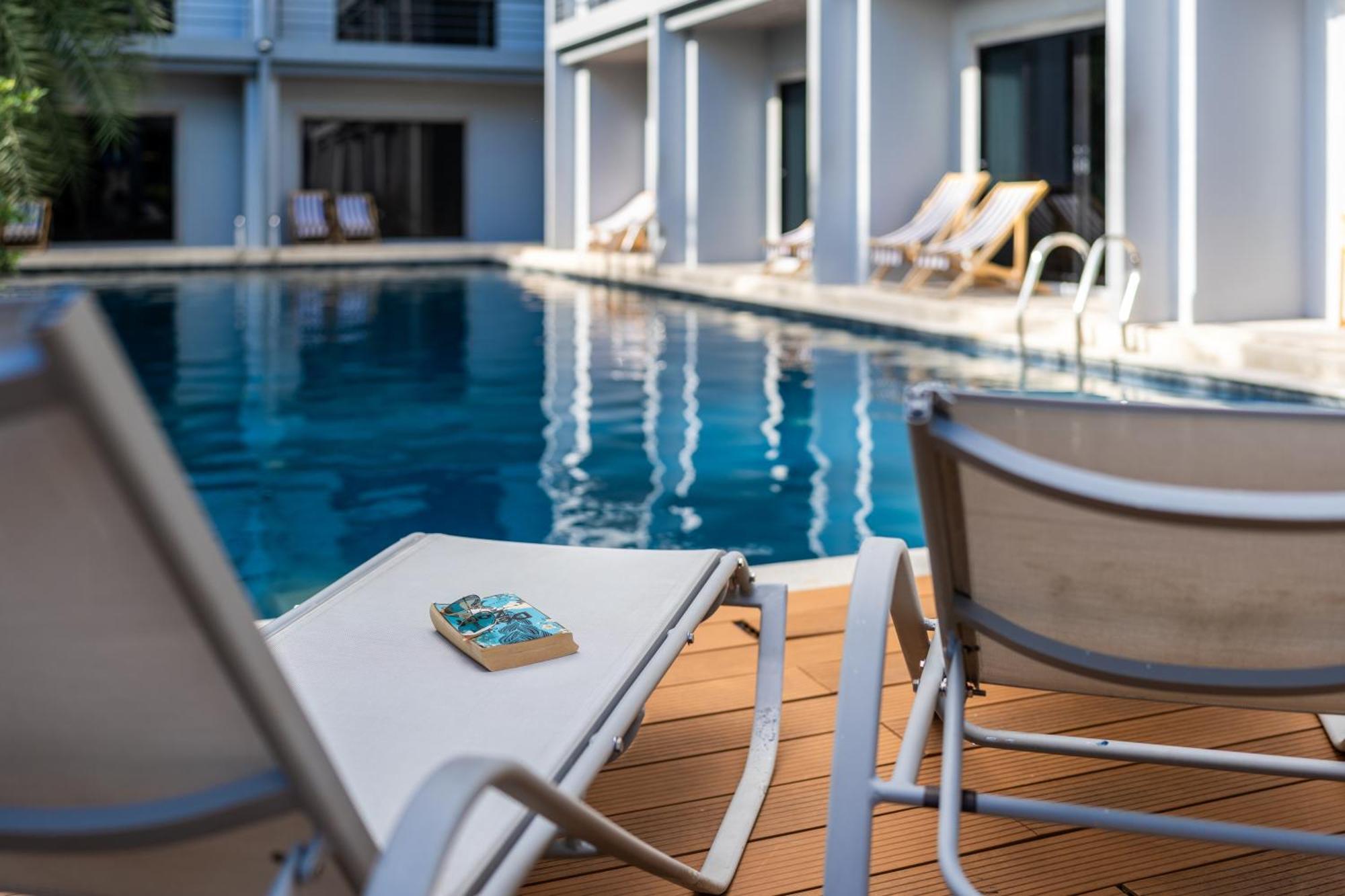 Bhukitta Boutique Hotel Phuket Town Buitenkant foto