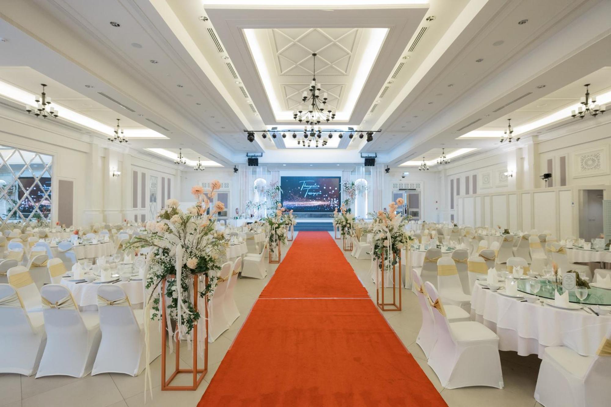 Bhukitta Boutique Hotel Phuket Town Buitenkant foto